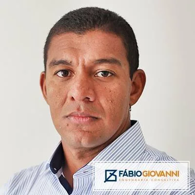 Foto do professor Fábio Giovanni